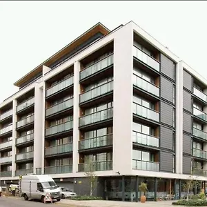 2bed Stratford With Easy Access To London, O2, Excel, Parking Nearby London